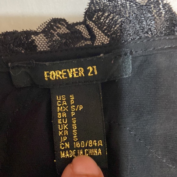 Forever 21 Camisole Blacklace nylon & spaghetti straps blacklace Small - Picture 6 of 6